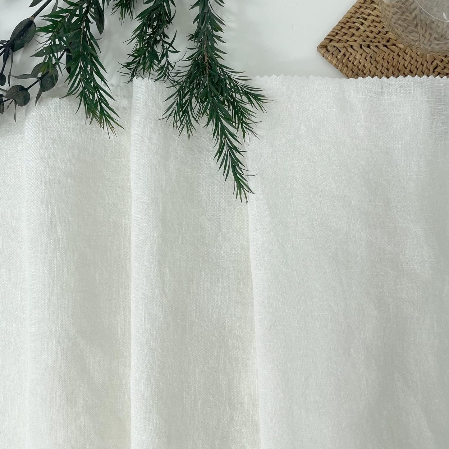 Black Lightweight High Twisted Linen Fabric | Versatile & Durable Material for Stylish Creations - Ideal for Sewing & Home Decor