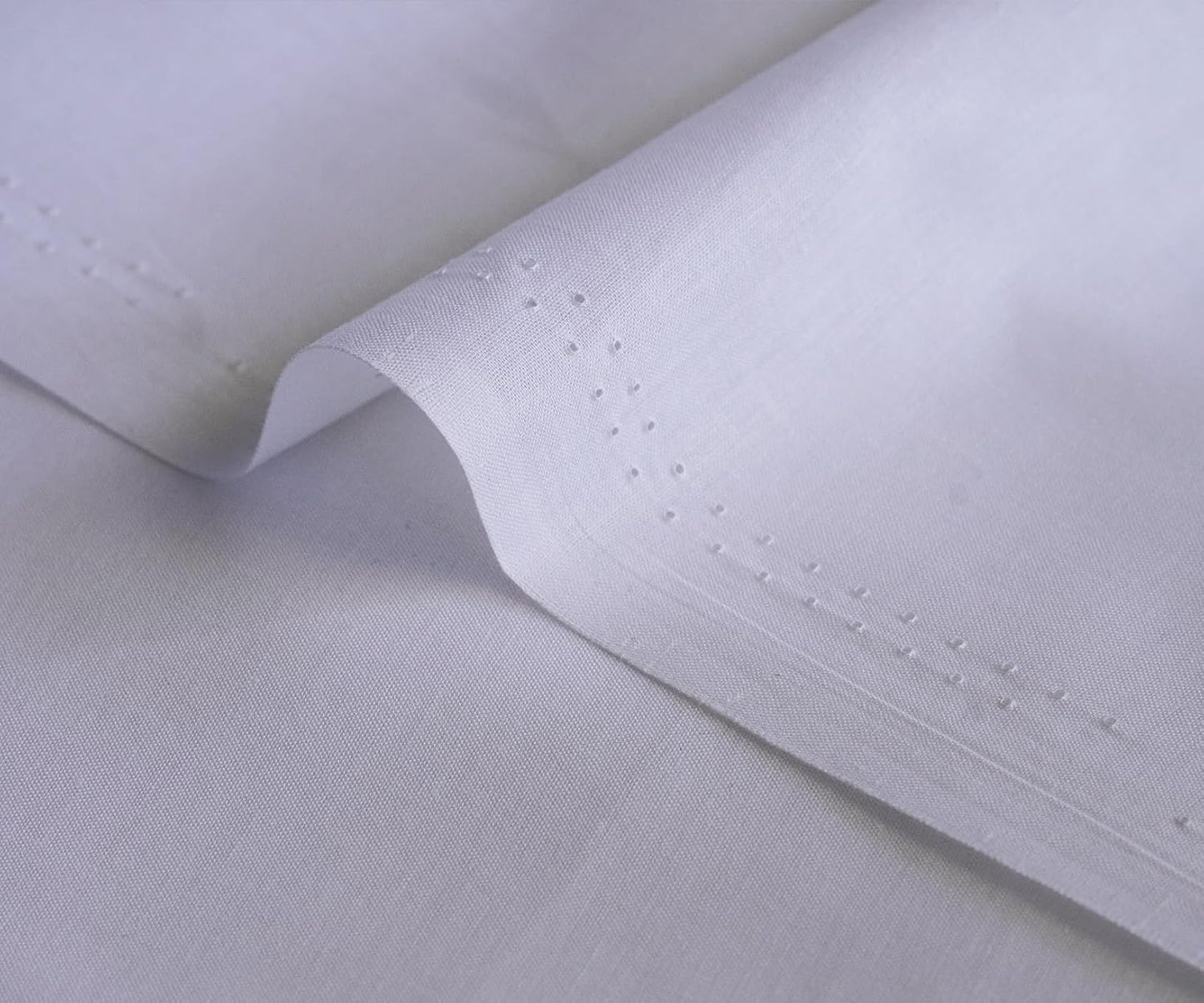 Light Weight 100% Cotton Cambric Fabric 42 Inch X 1 Yard Soft Cambric Fabric Material for Sewing, Apparel, Quilting & Craft Cloth